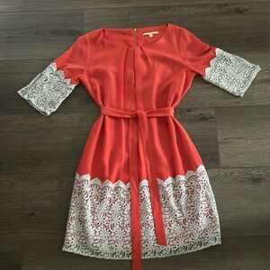 Women’s dress with crochet trim